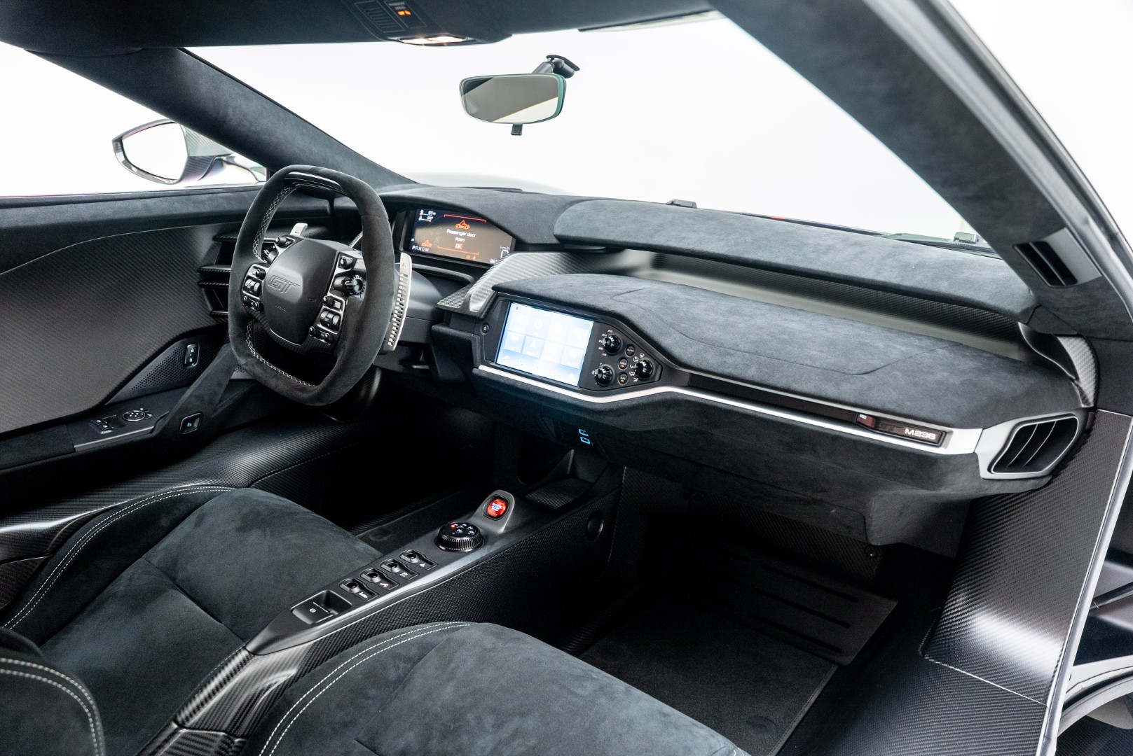 2021 FORD GT | CARBON SERIES | AKRAPOVIC EXHAUST